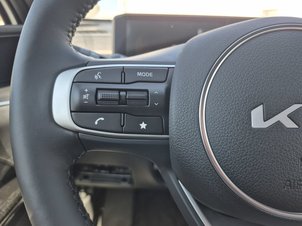 New 2026 Kia K5 GT-Line w/ GT-Line Premium Package AWD/4WD image 18