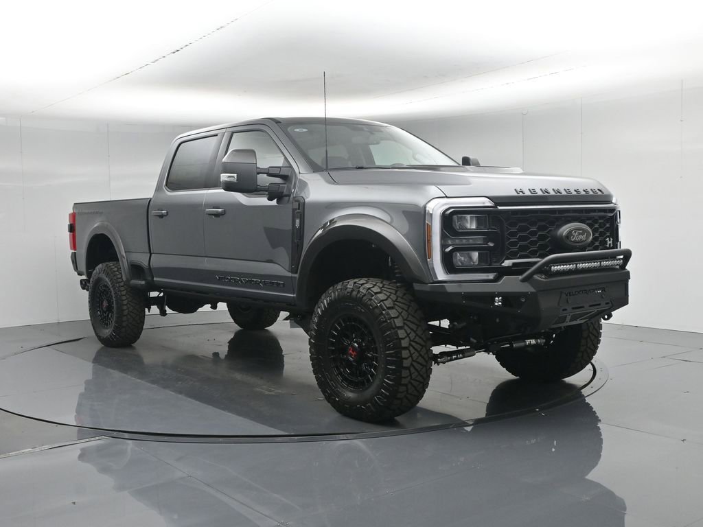 New 2026 Ford F250 Lariat w/ Black Appearance Package image 61