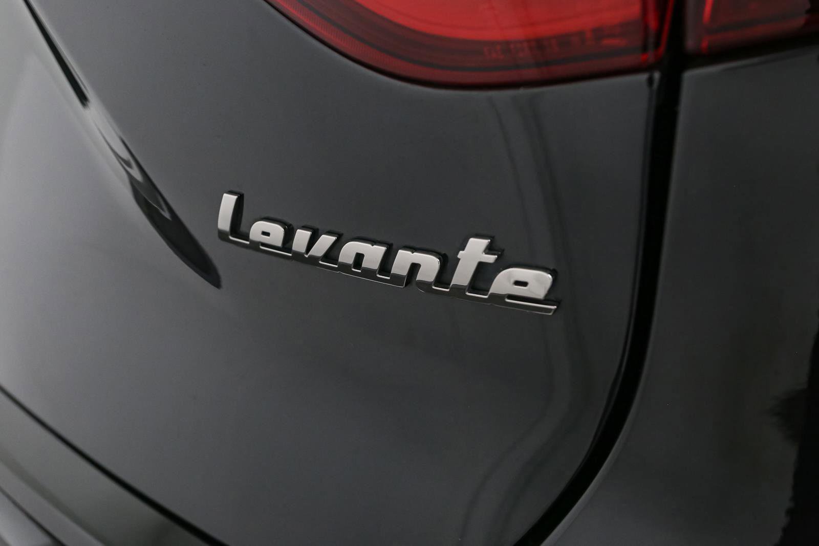 Used 2020 Maserati Levante S GranSport image 12