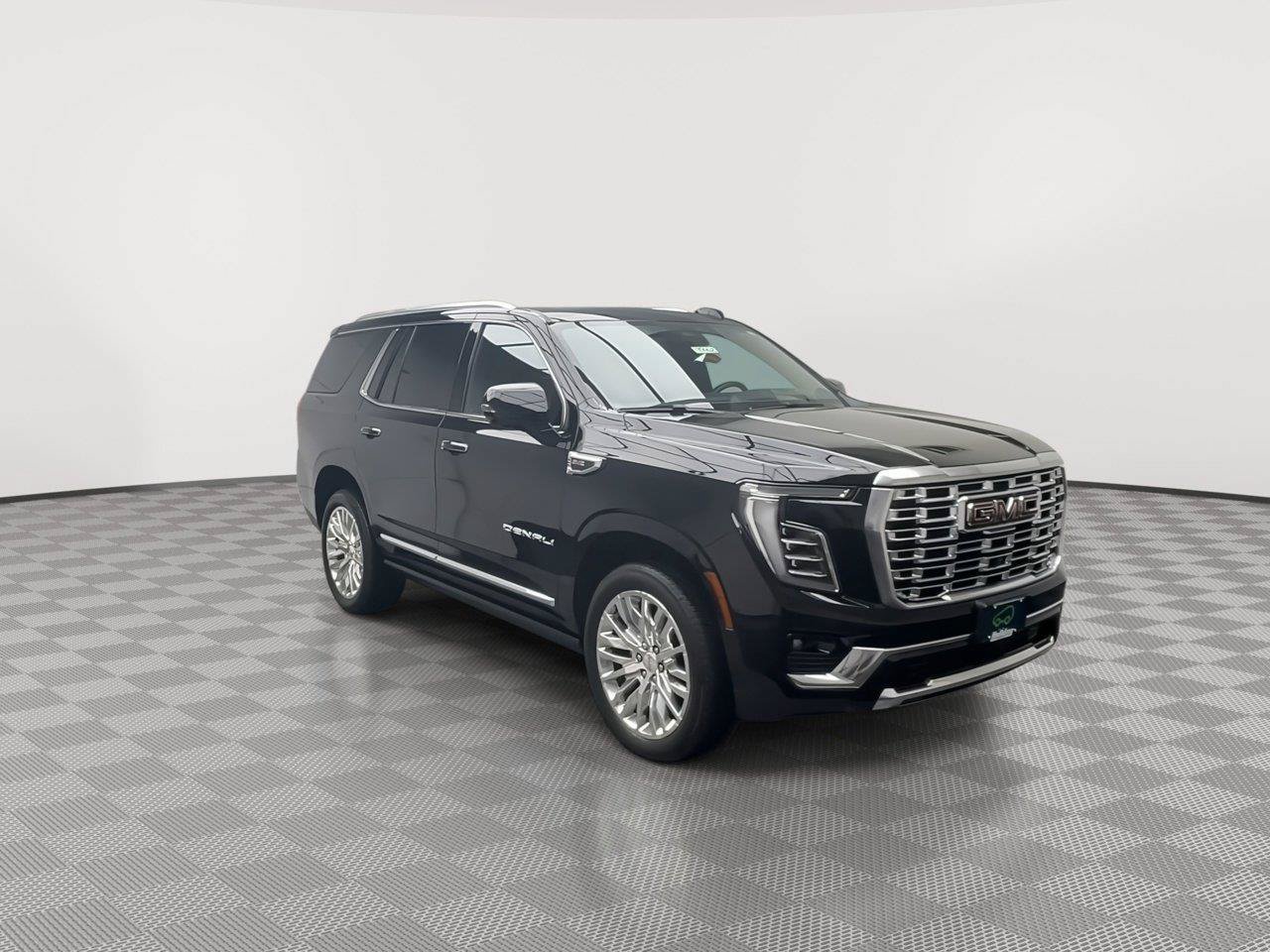 Certified 2025 GMC Yukon Denali w/ Sun & Power Step Package AWD/4WD image 39