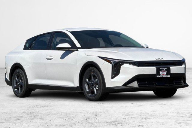 New 2026 Kia K4 FWD image 2
