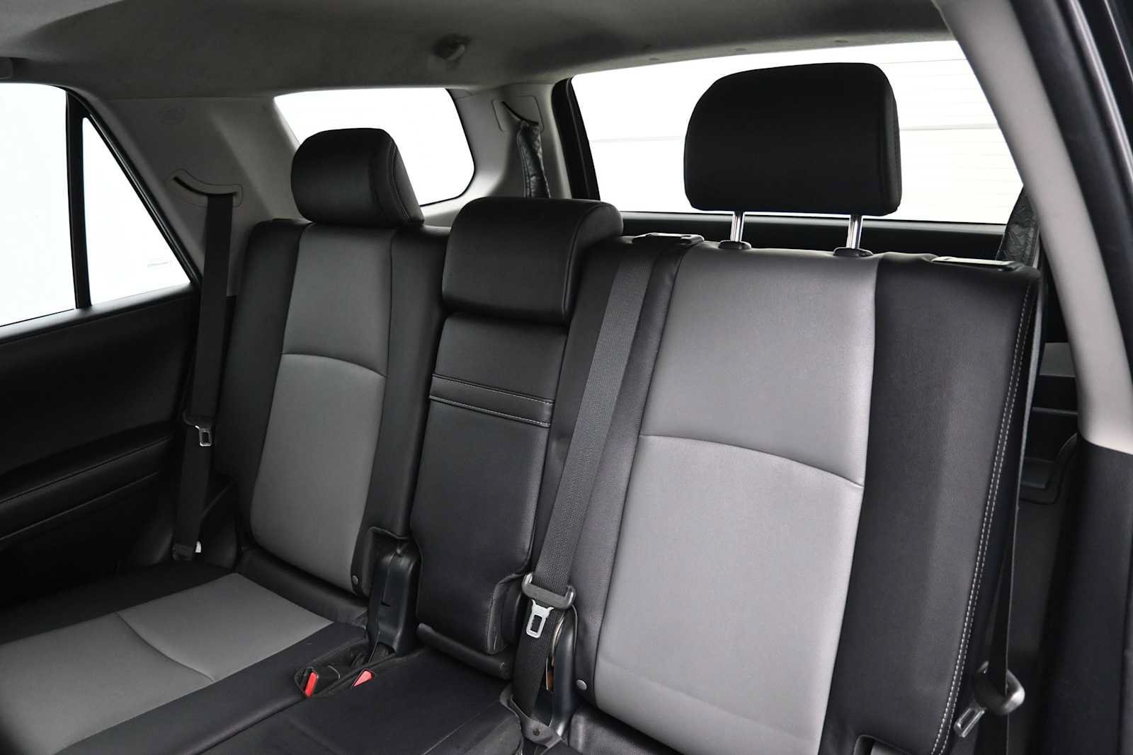Used 2023 Toyota 4Runner SR5 Premium w/ Moonroof Package AWD/4WD image 11