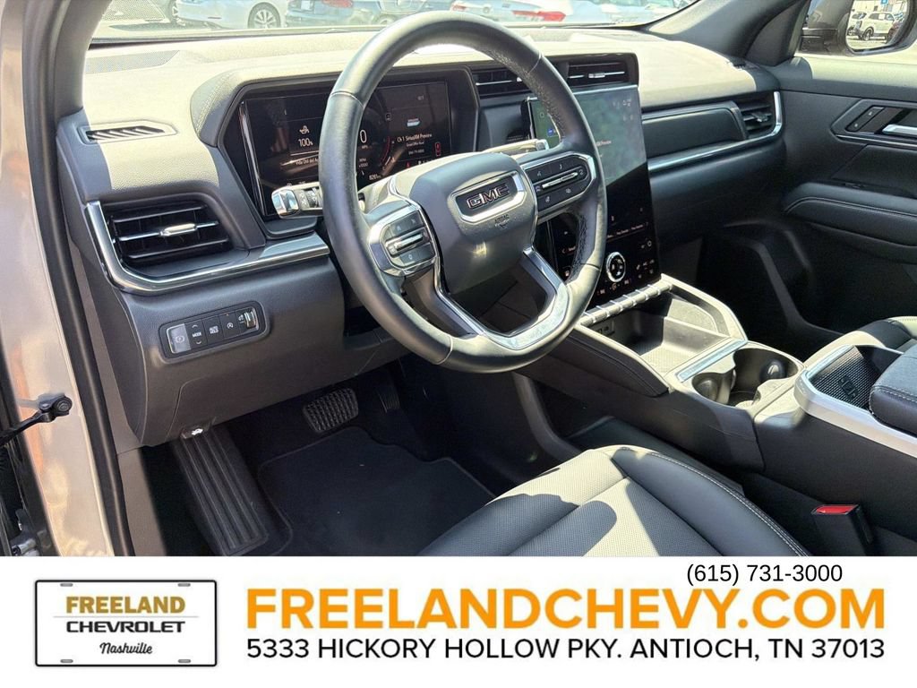 Used 2026 GMC Terrain Elevation w/ Elevation Premium Package FWD image 24