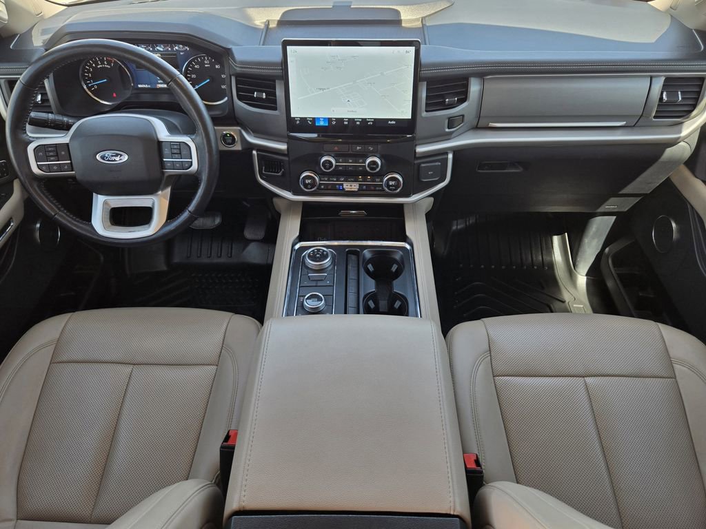 Used 2022 Ford Expedition XLT AWD/4WD image 23