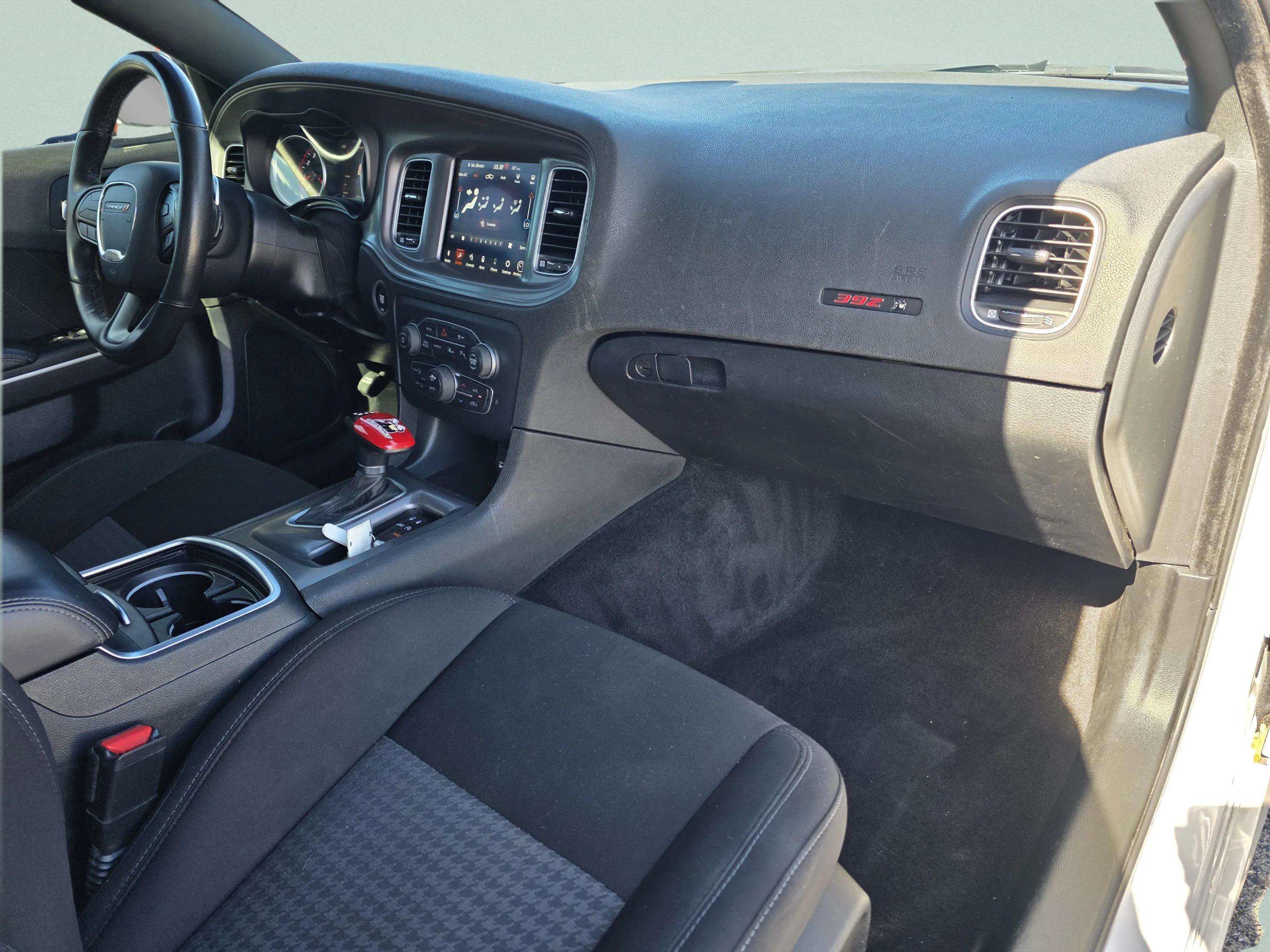 Used 2023 Dodge Charger Scat Pack w/ Technology Group RWD image 17