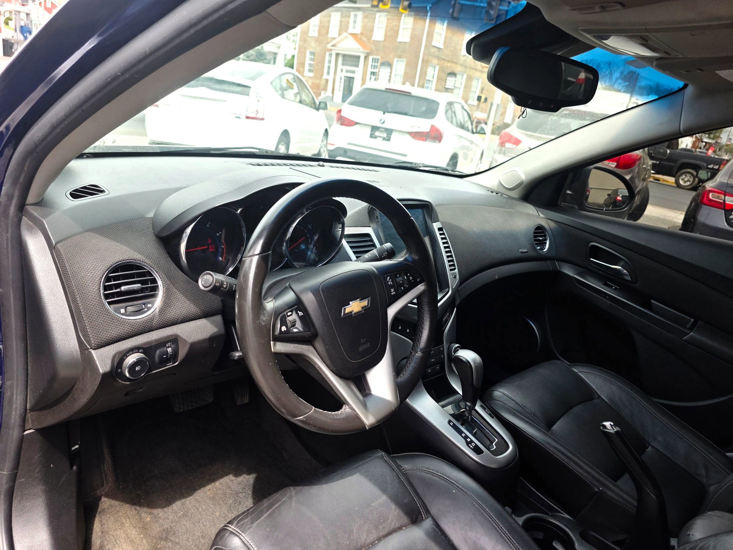 Used 2012 Chevrolet Cruze LTZ image 11