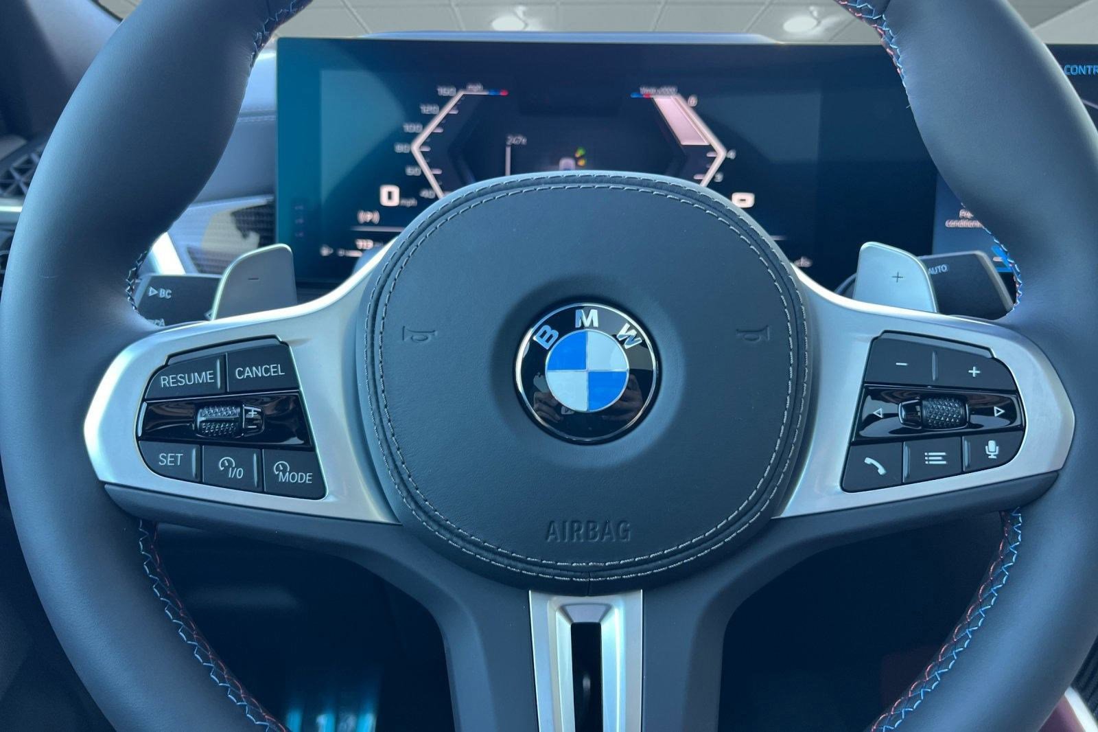 New 2026 BMW X6 M60i image 17