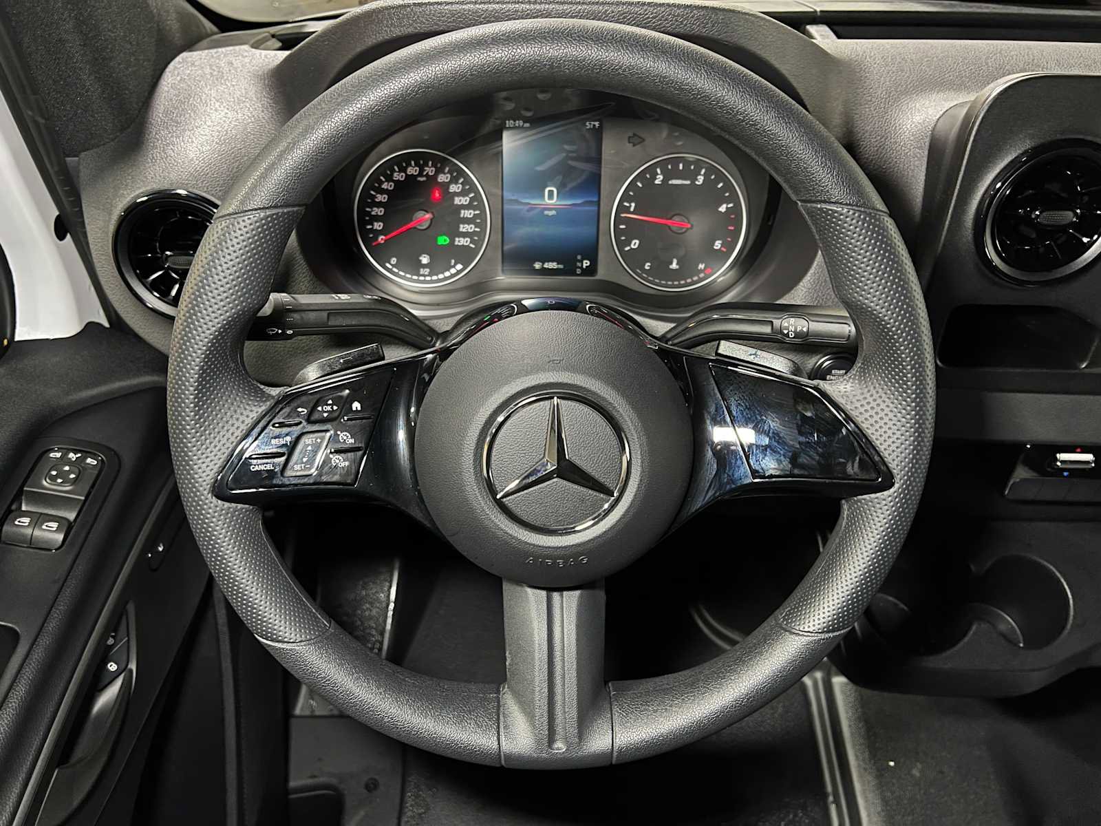 Used 2025 Mercedes-Benz Sprinter 2500 image 24