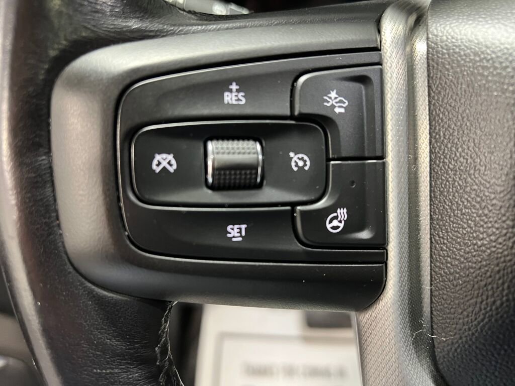 Used 2022 GMC Yukon Denali w/ Denali Premium Package image 13