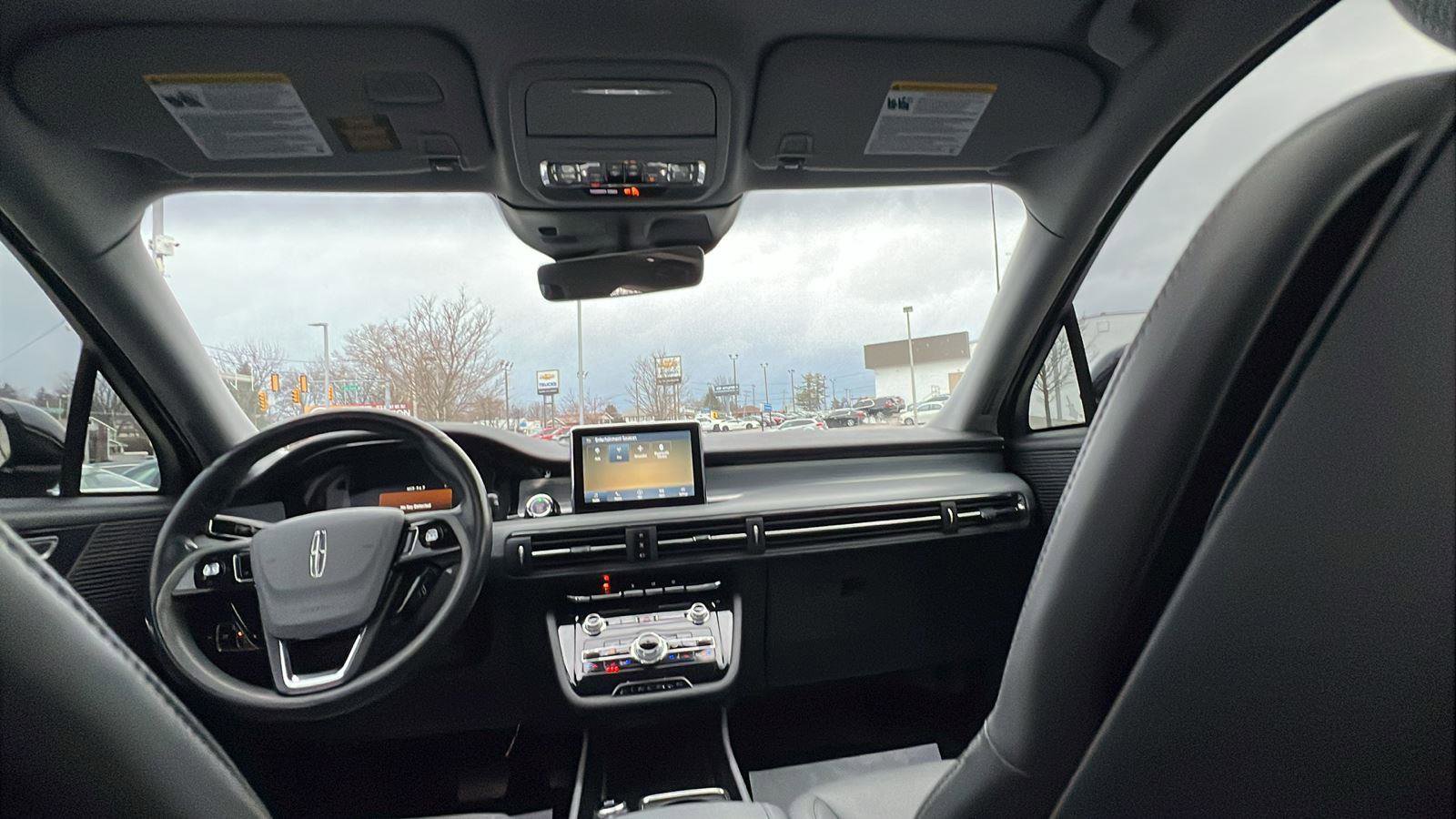 Used 2022 Lincoln Corsair Reserve w/ Elements Package image 21