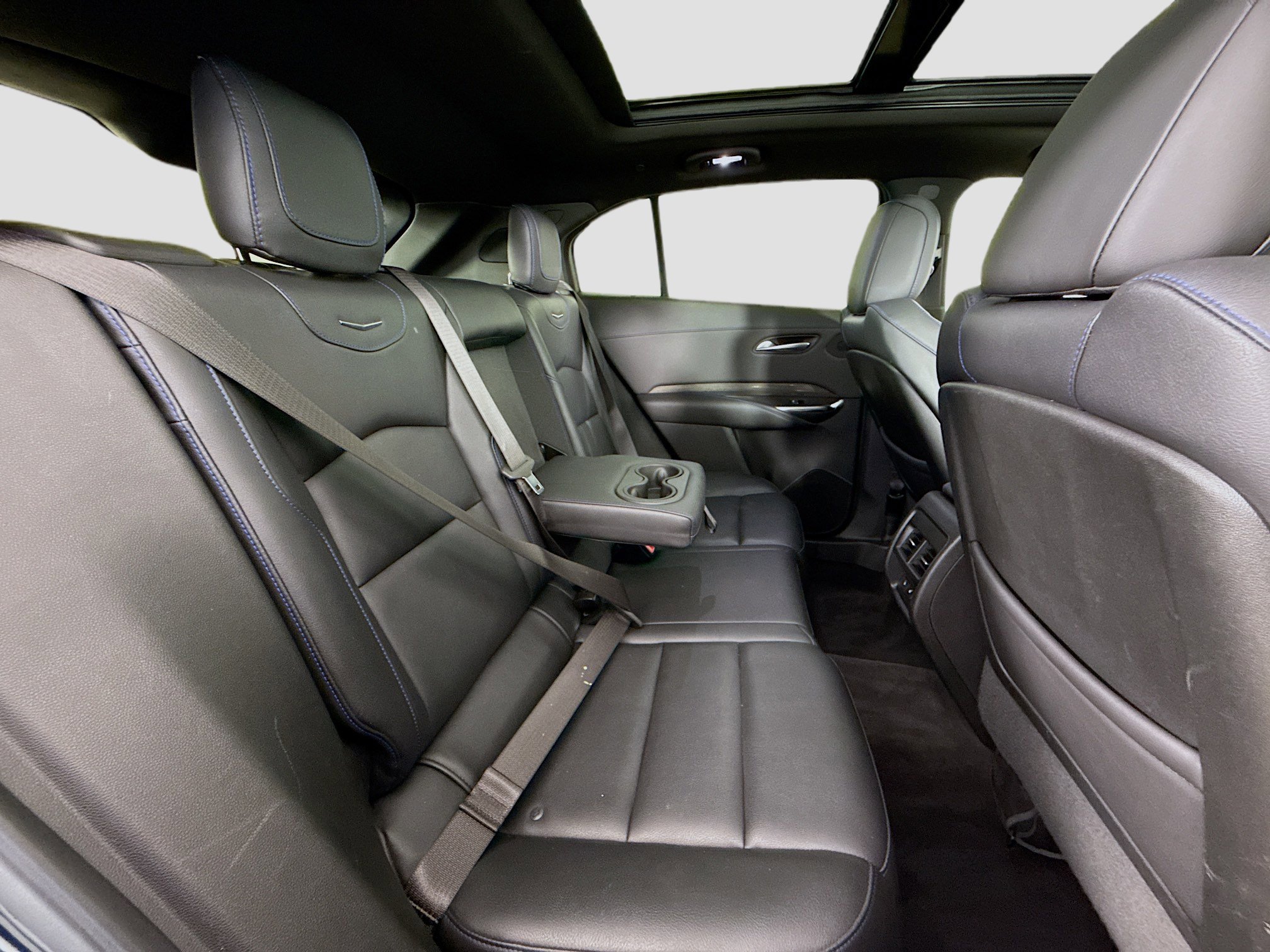 Used 2024 Cadillac XT4 Sport w/ Cold Weather Package image 29