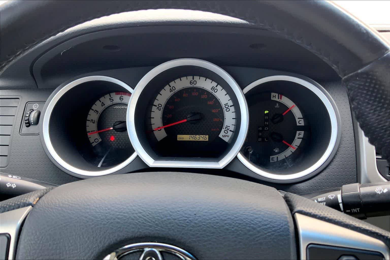 Used 2015 Toyota Tacoma PreRunner RWD image 17