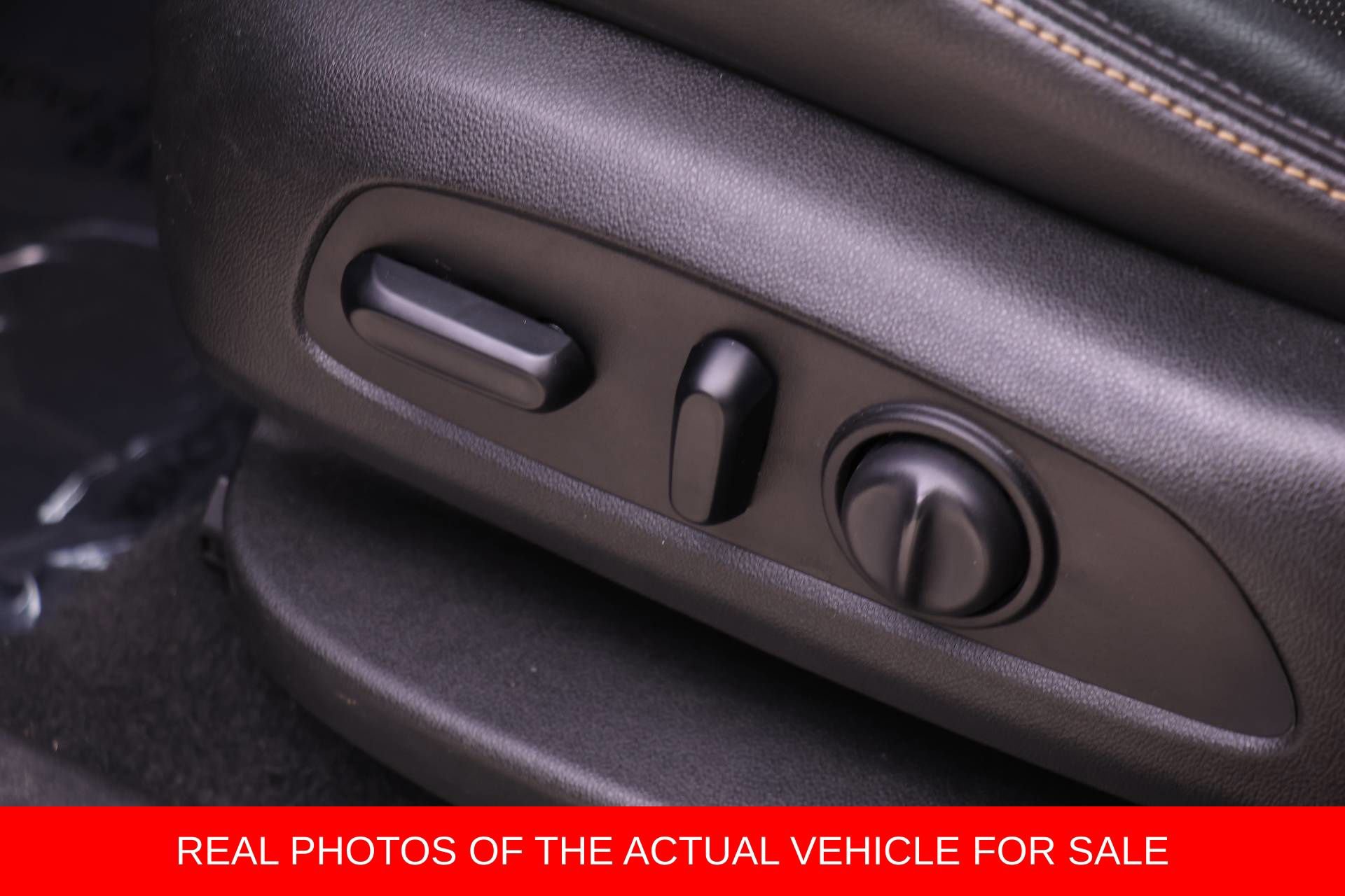 Used 2021 Chevrolet Equinox Premier image 15