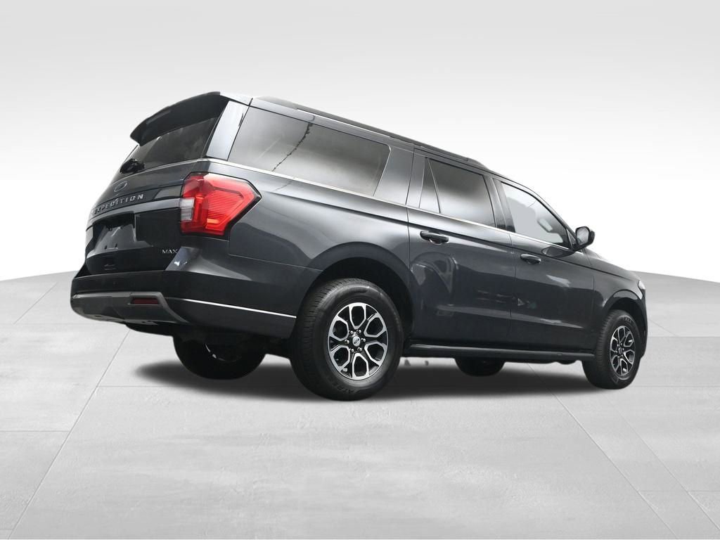 Used 2023 Ford Expedition Max XLT AWD/4WD image 33