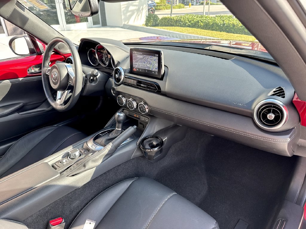 Used 2023 MAZDA MX-5 Miata Grand Touring w/ Weather Package RWD image 14