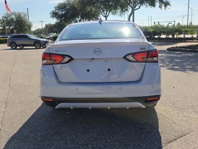 Certified 2025 Nissan Versa SR FWD image 7