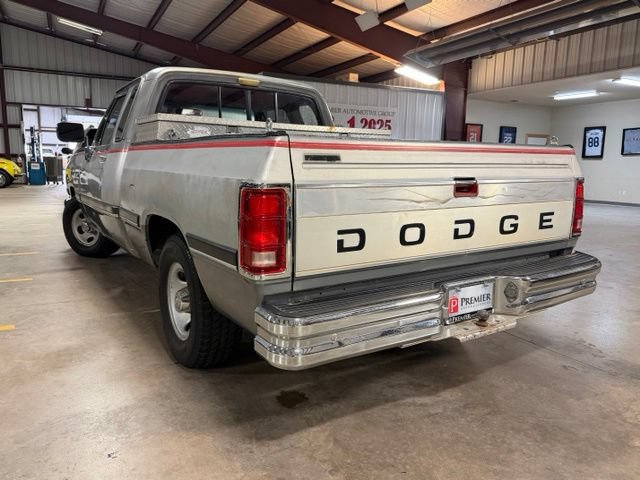 Used 1993 Dodge D/W Truck 150 RWD image 9