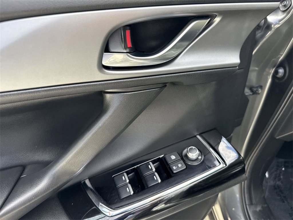 Used 2022 MAZDA CX-9 Touring image 21
