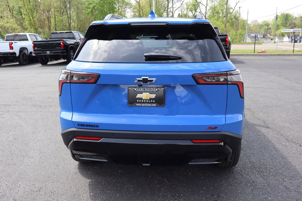 New 2026 Chevrolet Equinox RS w/ Convenience Package III FWD image 30