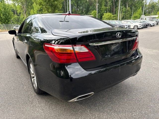 Used 2012 Lexus LS 460 AWD w/ Comfort Pkg image 7