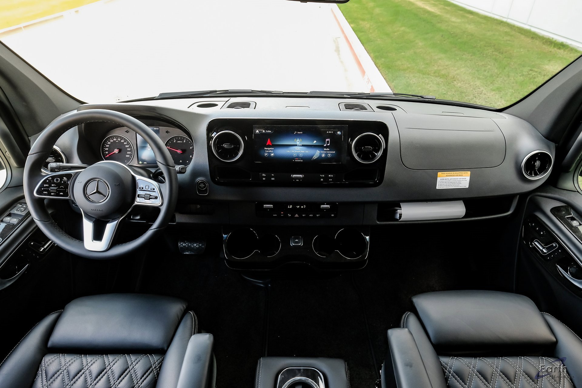 Used 2023 Mercedes-Benz Sprinter 2500 image 28