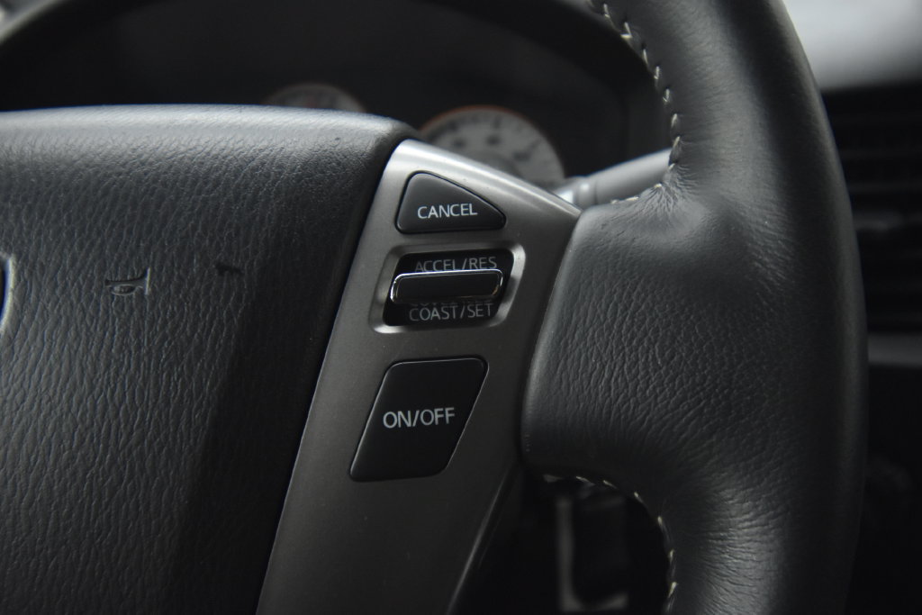 Used 2014 Nissan Titan PRO-4X AWD/4WD image 27