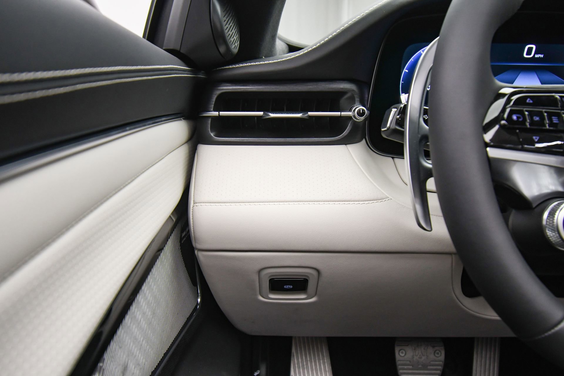 New 2025 Maserati GranCabrio Modena image 32