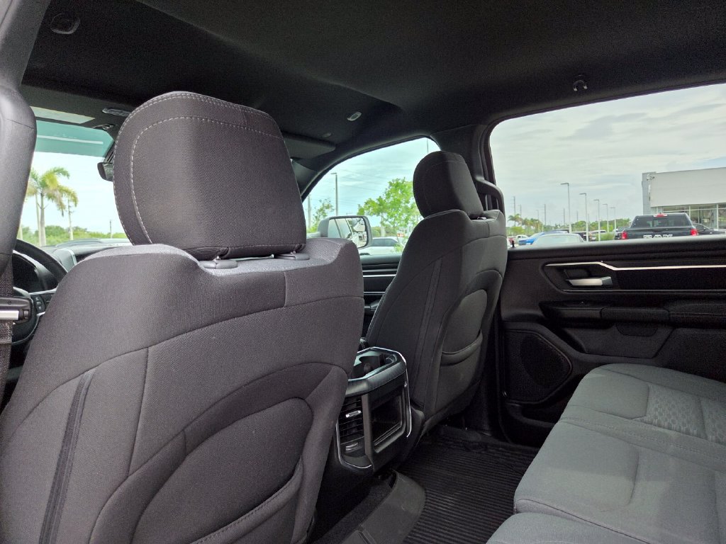 Used 2025 RAM 1500 Big Horn AWD/4WD image 23