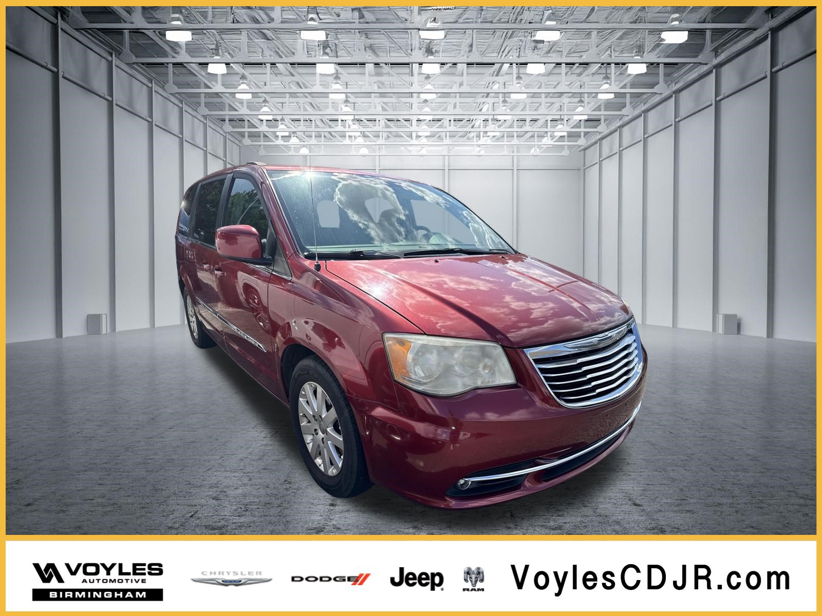 Used 2014 Chrysler Town & Country Touring