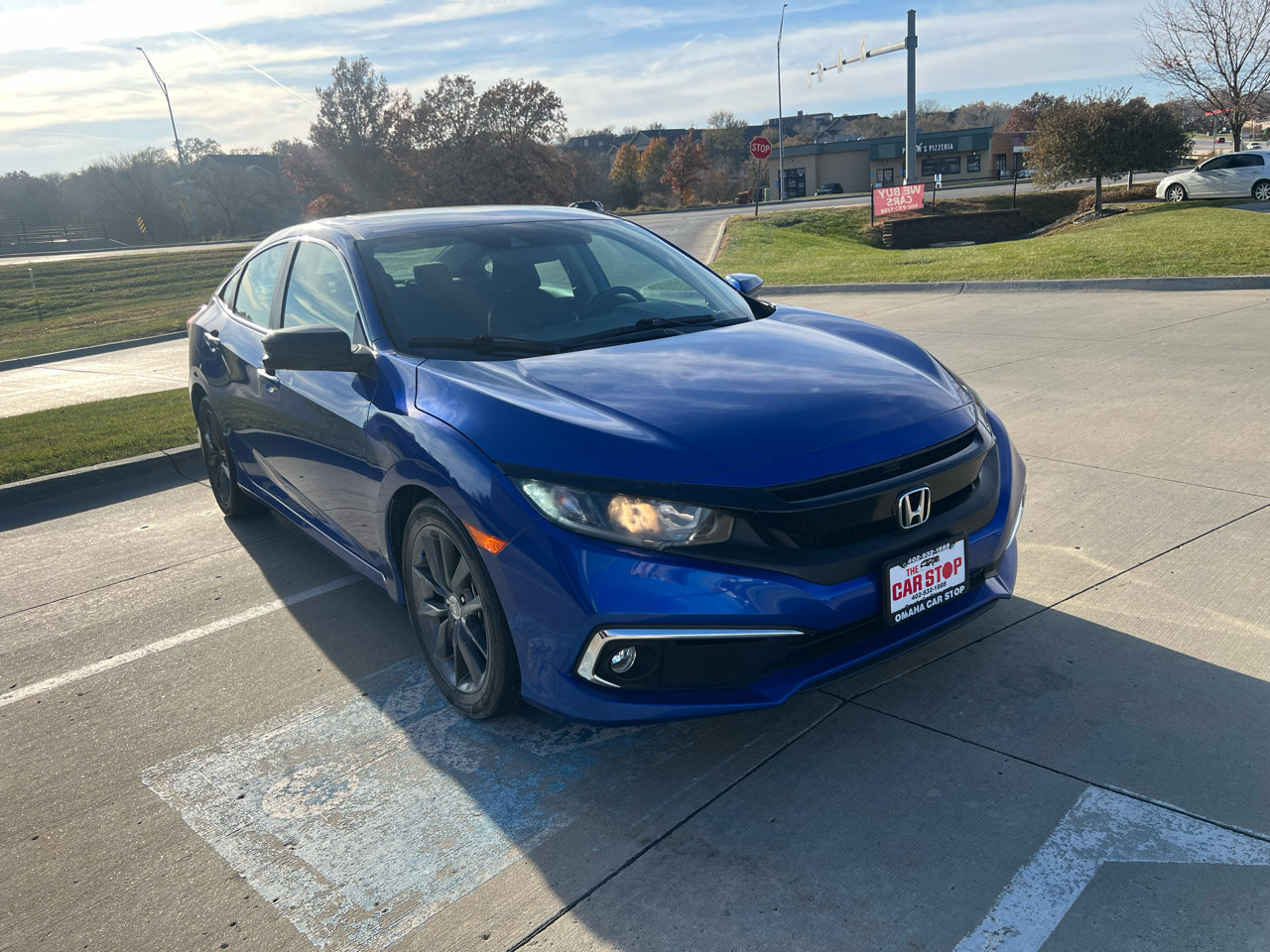 Used 2019 Honda Civic EX image 4