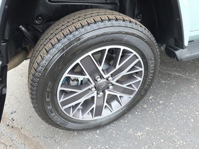 Used 2023 Jeep Wrangler Unlimited Sahara w/ Cold Weather Group image 53