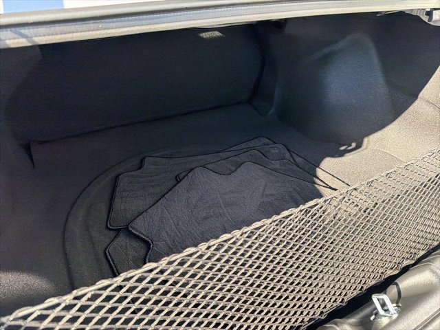 Certified 2025 Hyundai Elantra Sport image 37