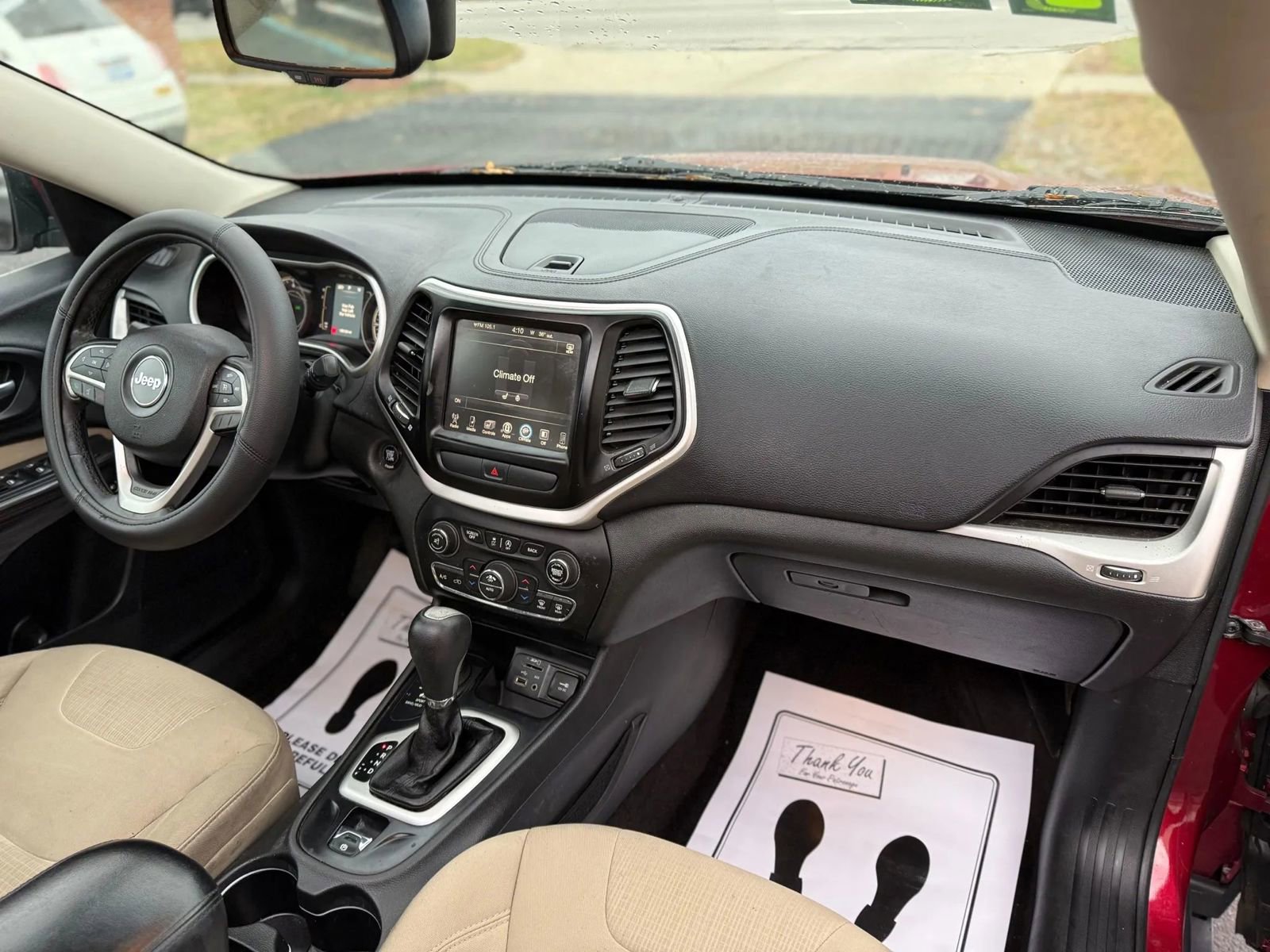 Used 2015 Jeep Cherokee Latitude w/ Comfort/Convenience Group image 13