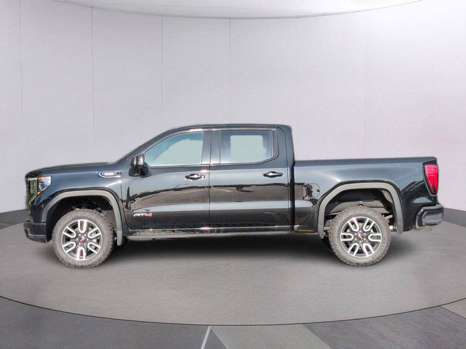 New 2026 GMC Sierra 1500 AT4 w/ AT4 Premium Package AWD/4WD image 2