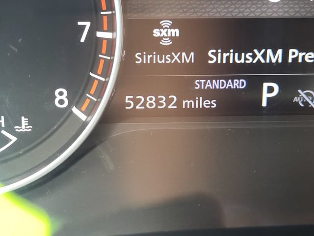 Used 2022 Nissan Pathfinder SL w/ SL Black Package FWD image 11