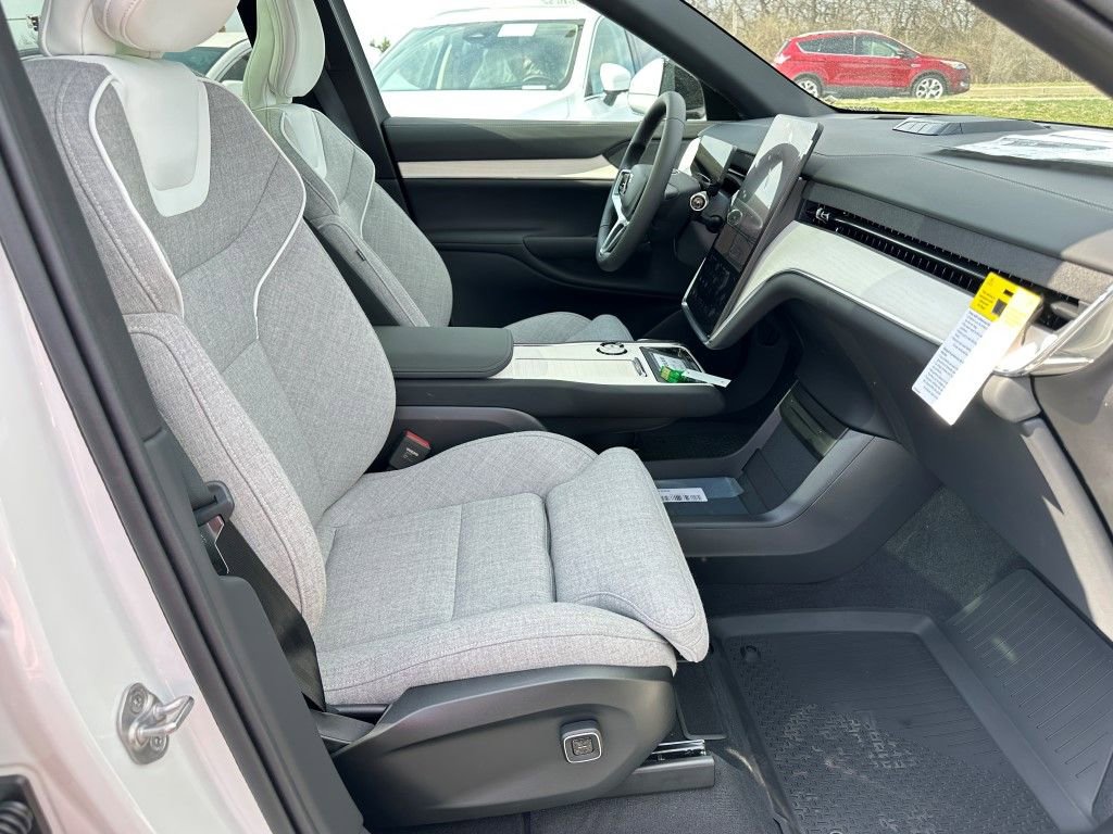 New 2025 Volvo EX90 Ultra image 10
