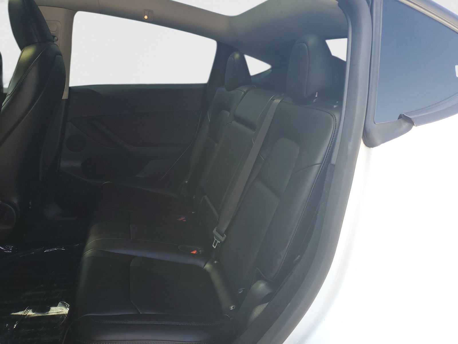 Used 2025 Tesla Model Y Long Range image 14