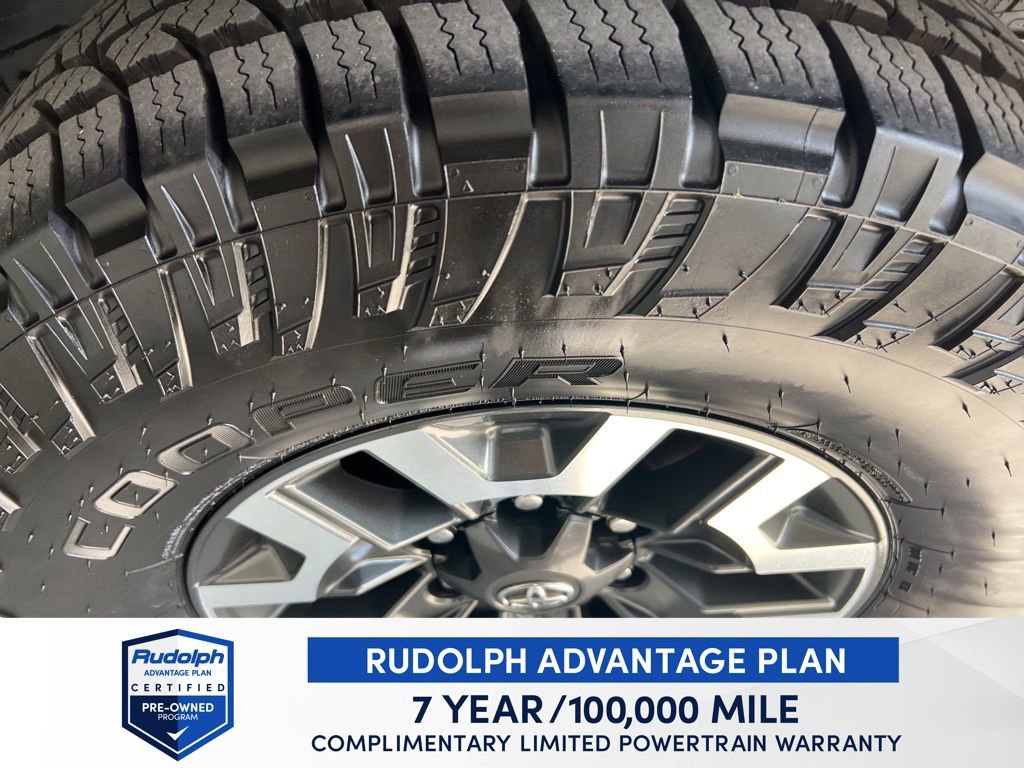 Used 2019 Toyota Tacoma TRD Off-Road image 30