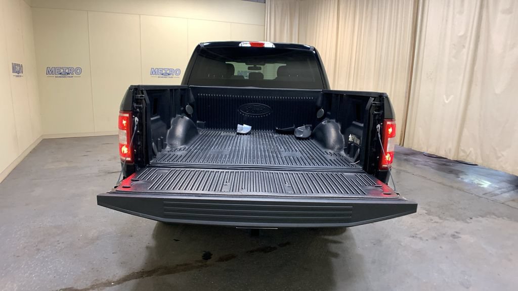 Used 2018 Ford F150 XLT w/ Equipment Group 302A Luxury AWD/4WD image 21