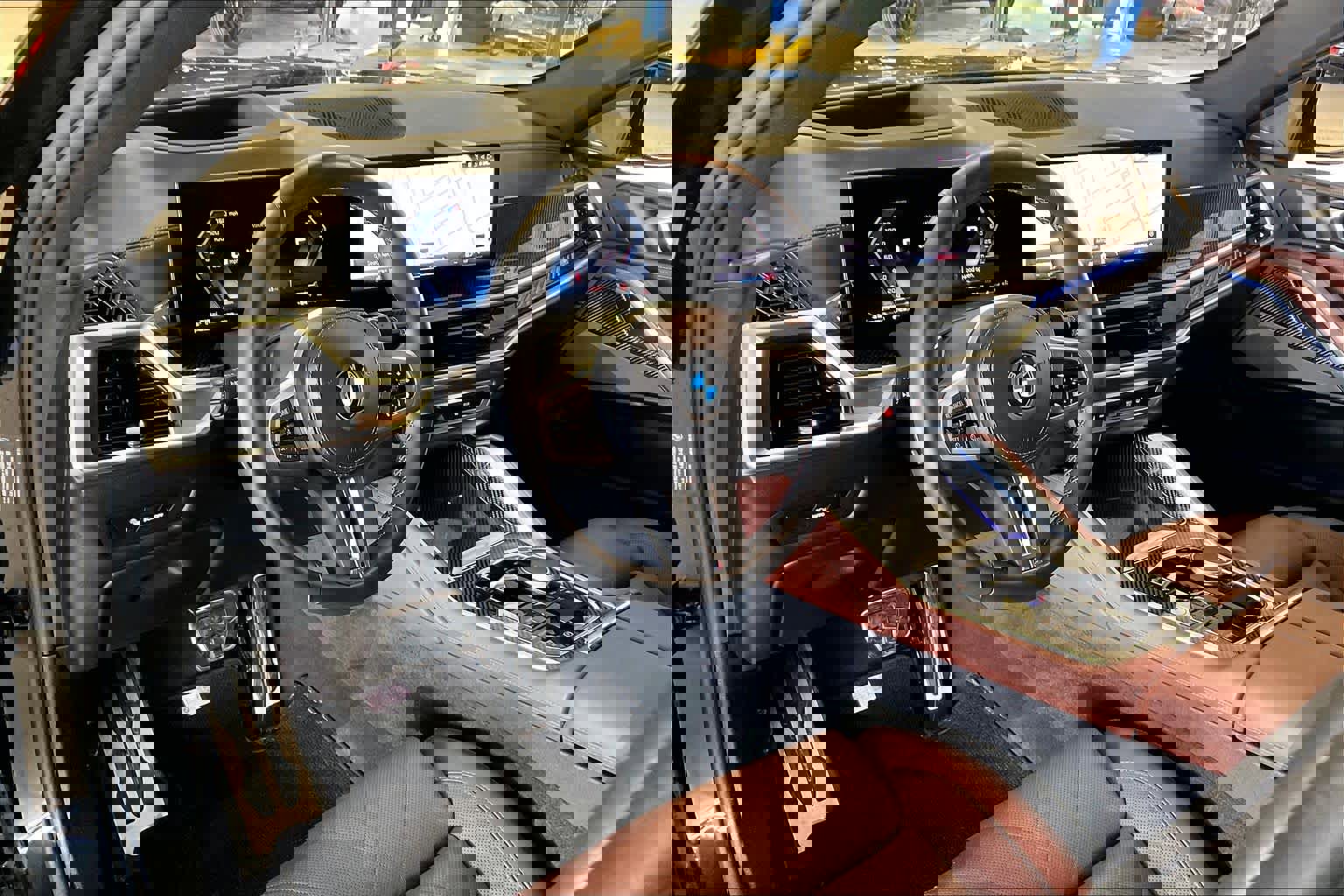 Used 2026 BMW X6 M60i image 16