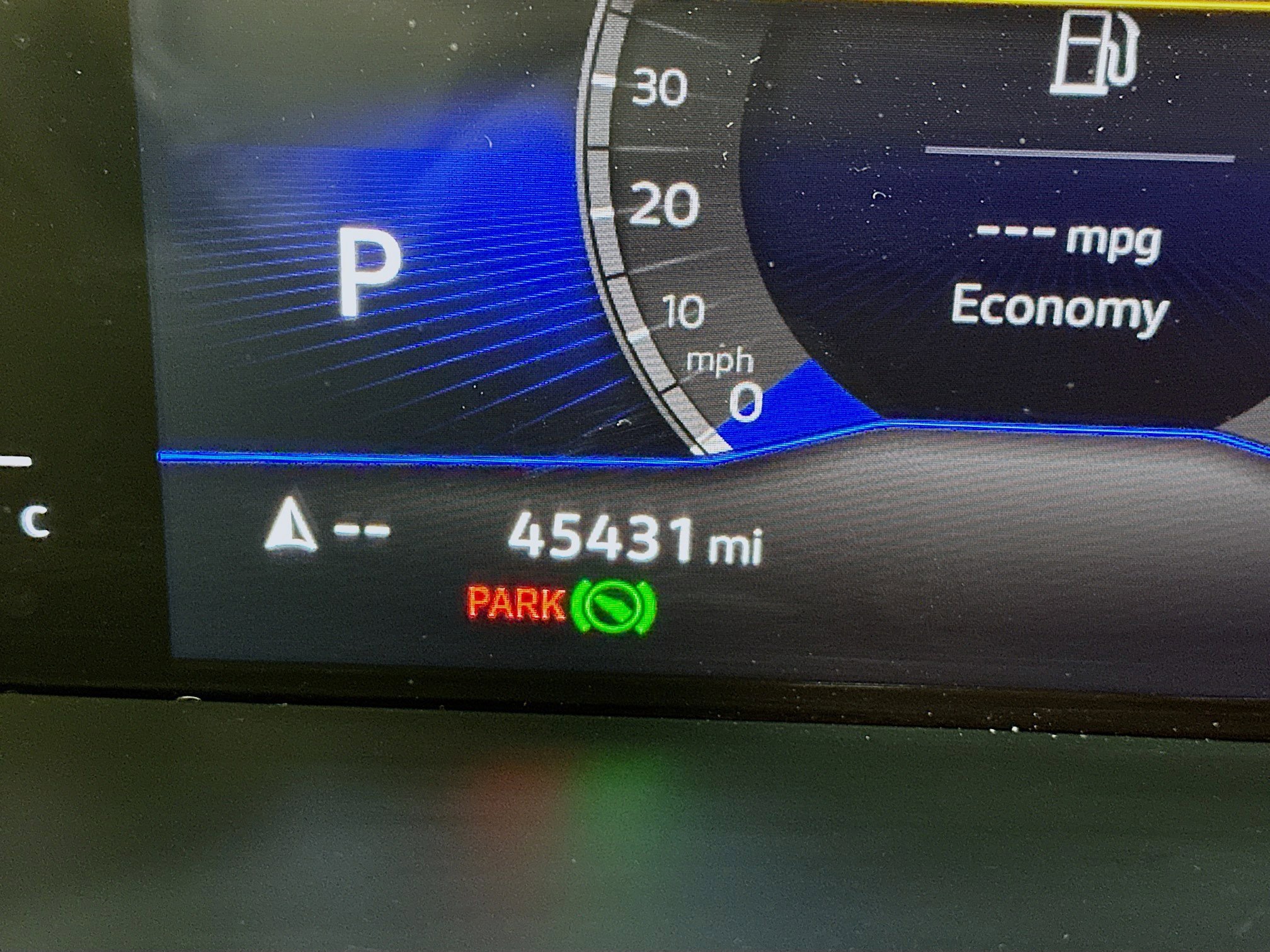 Used 2024 Volkswagen Taos SE image 19