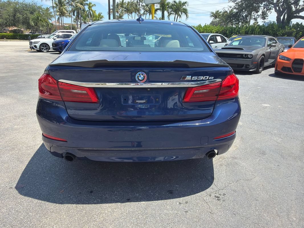 Used 2018 BMW 530e xDrive AWD/4WD image 4