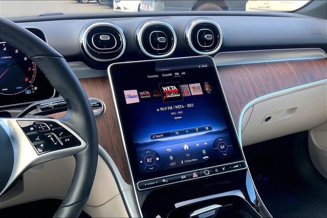 Used 2025 Mercedes-Benz C 300 4MATIC Sedan image 5