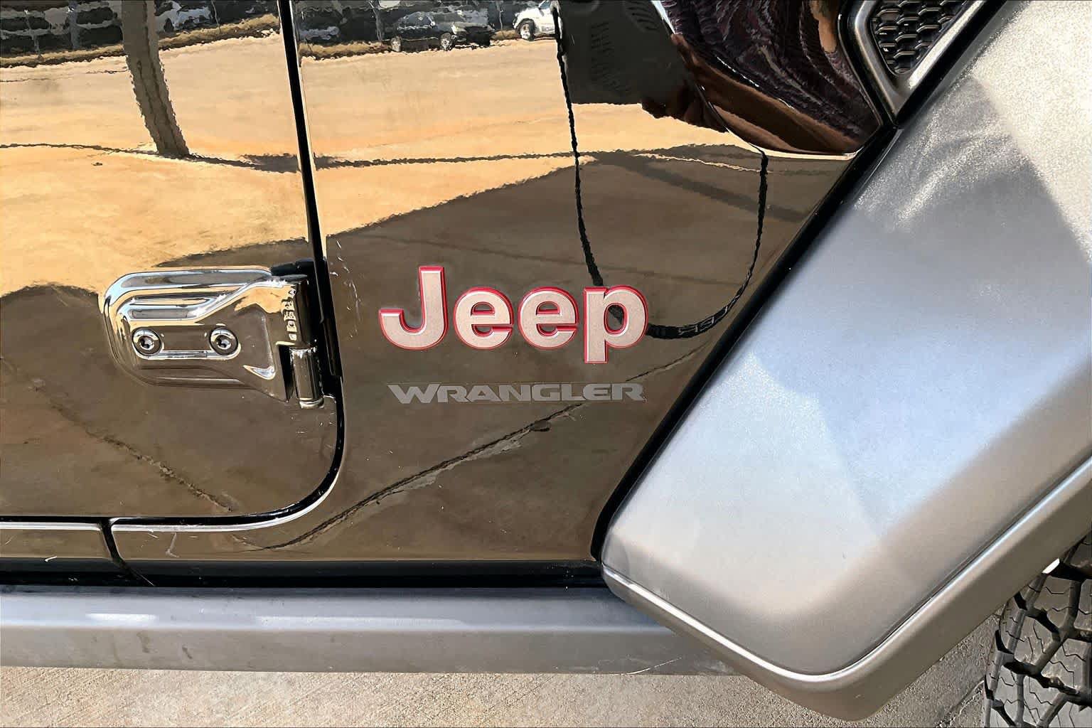 Used 2022 Jeep Wrangler Rubicon w/ LED Lighting Group AWD/4WD image 30