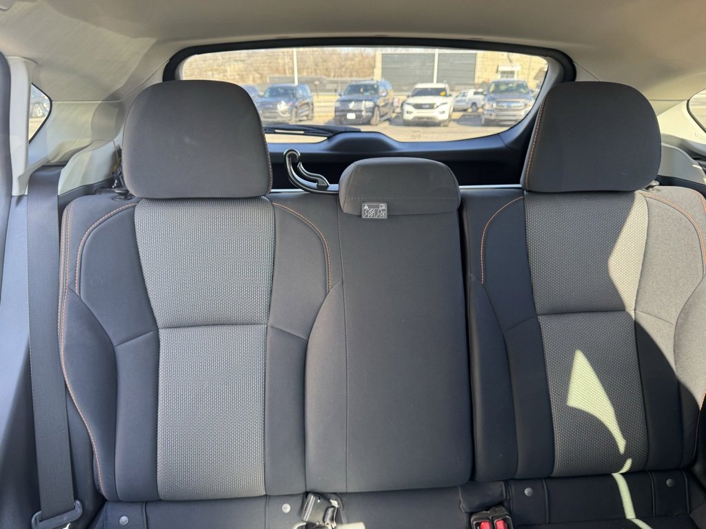 Used 2019 Subaru Crosstrek 2.0i Premium w/ Eyesight System image 9