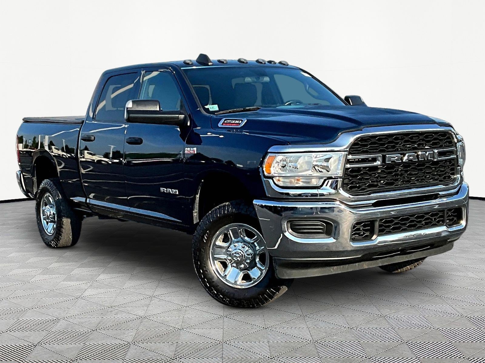Used 2021 RAM 2500 Tradesman AWD/4WD image 3