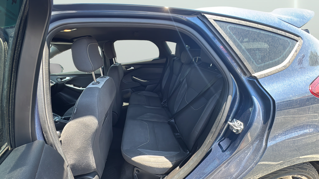 Used 2018 Ford Focus ST FWD image 34