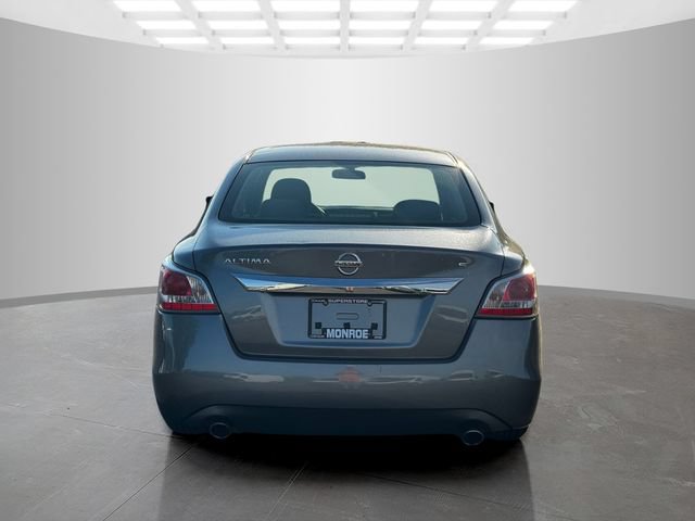 Used 2015 Nissan Altima 2.5 S w/ Power Driver Seat Package FWD image 6