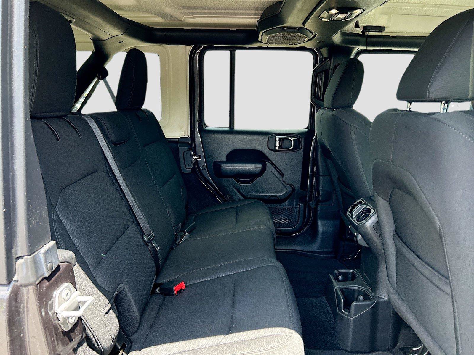 Used 2022 Jeep Wrangler Unlimited Sport AWD/4WD image 21