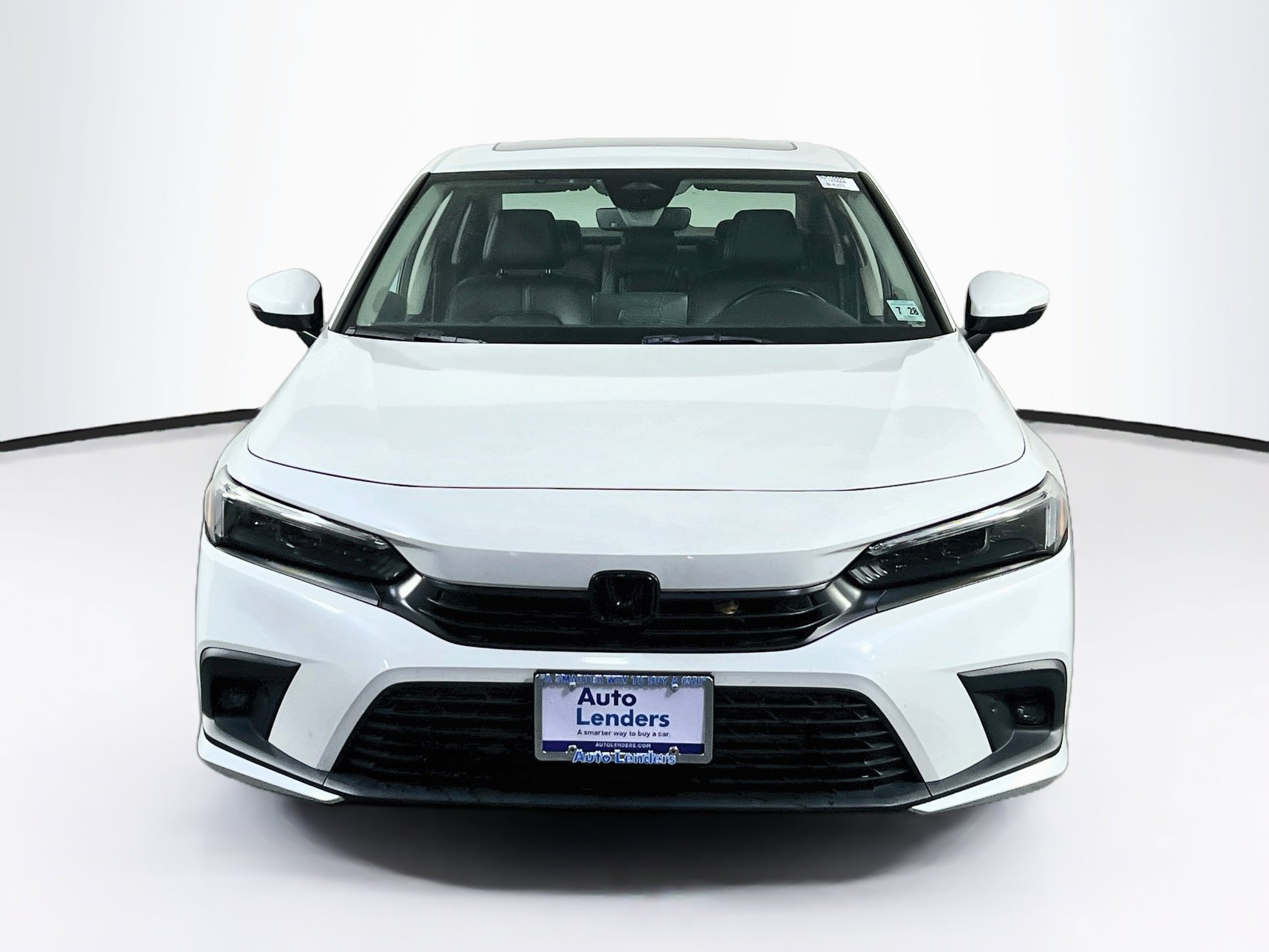 Used 2023 Honda Civic Touring image 2